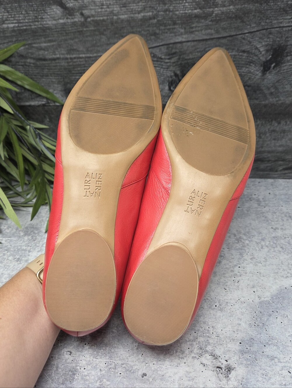 Naturalizer Red Havana Pointed Toe Flats Size 12 Metallic Trim Heel Office Party - Picture 11 of 11